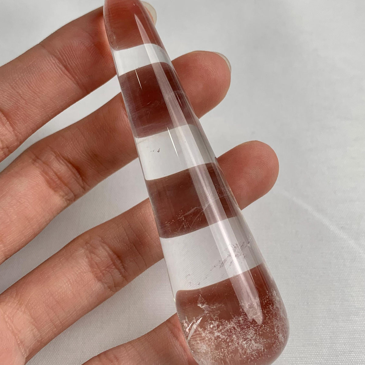 Tapered rounded quartz wand closeup
