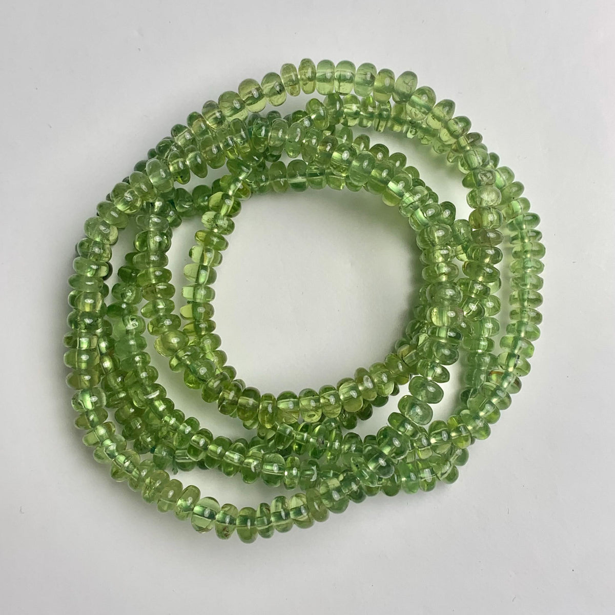 Green peridot beaded bracelet for gemstone jewelry lovers