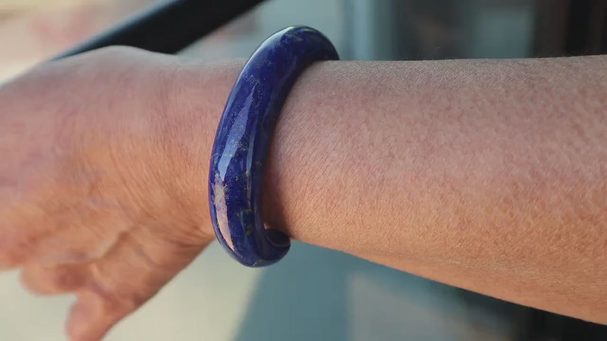Lapis Bangle Easy Fit Bracelet for Wisdom, Truth and Style