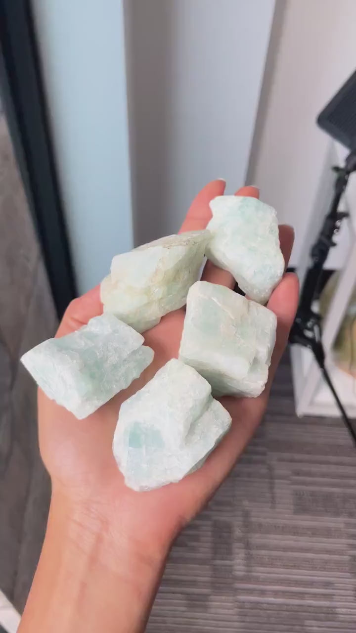 Raw Aquamarine Crystal: Natural Blue Beryl Stone for Calming Energy