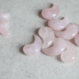 Magatama Rose Quartz , Tokonoma Display Accessory, Japanese Magatama Love symbol, Good Luck Decoration