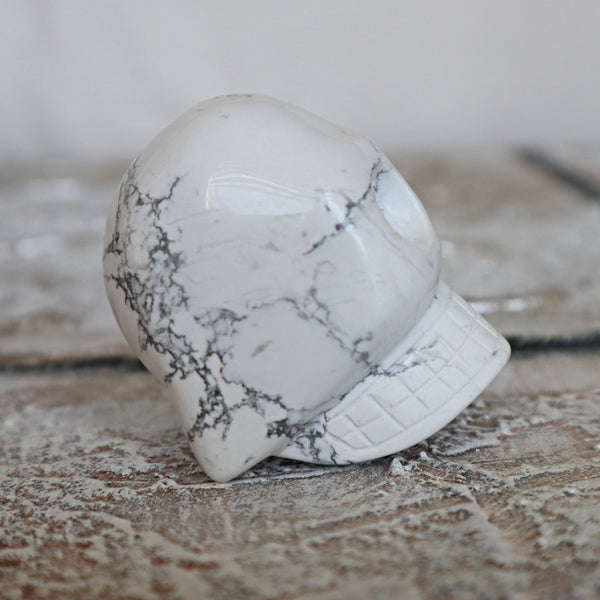 Skull Decor White Howlite Crystal Skull Carving 2.2 inches, Gothic Home Decor, Gemstone Skull Figurine