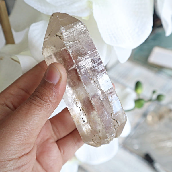 Himalayan Crystal Point 99mm 3.90 inch, Super Clear Gem Grade Optical Quartz Smoky tone Crystal, H6