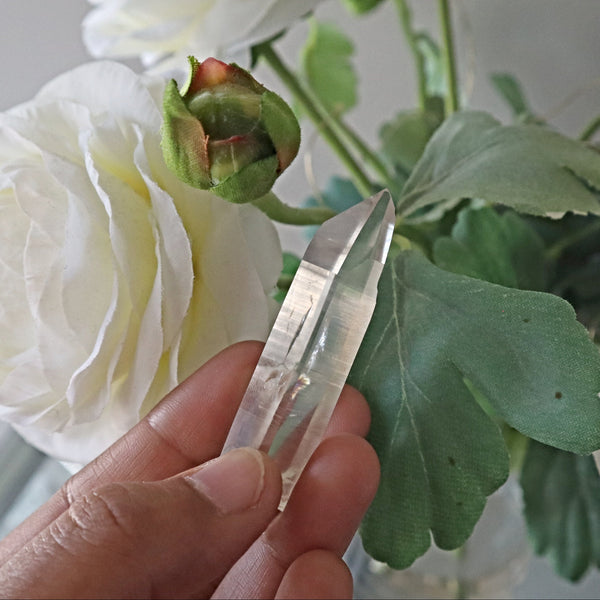 Lemurian Quartz Crystal with Isis Face, Lemurian Seed Crystal Quartz, Lemurian Quartz, Brazil Lemurian, L4