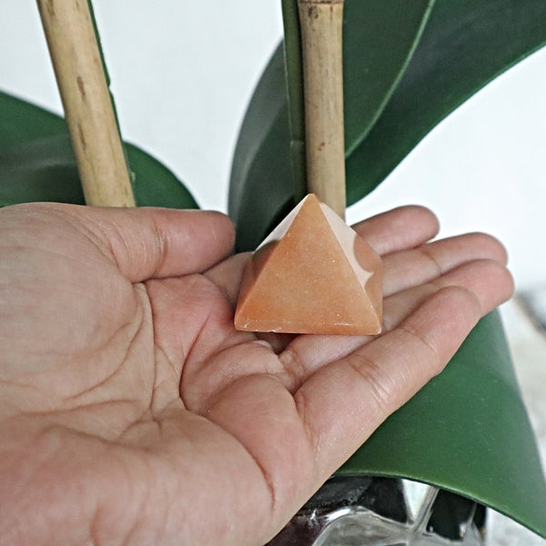 Red Aventurine Pyramid 35mm tall 30mm wide, Pyramid for Meditation, healing, energy, room decor