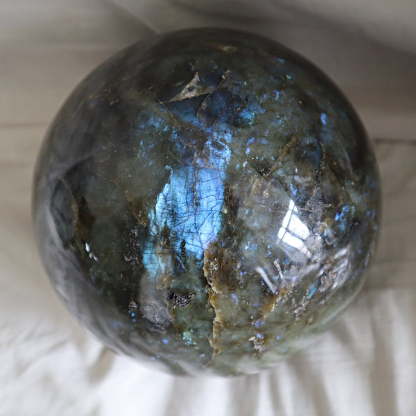 Extra Large Labradorite Sphere 165 mm 6.5 inch 16.5 Lbs, Flash Labradorite Sphere