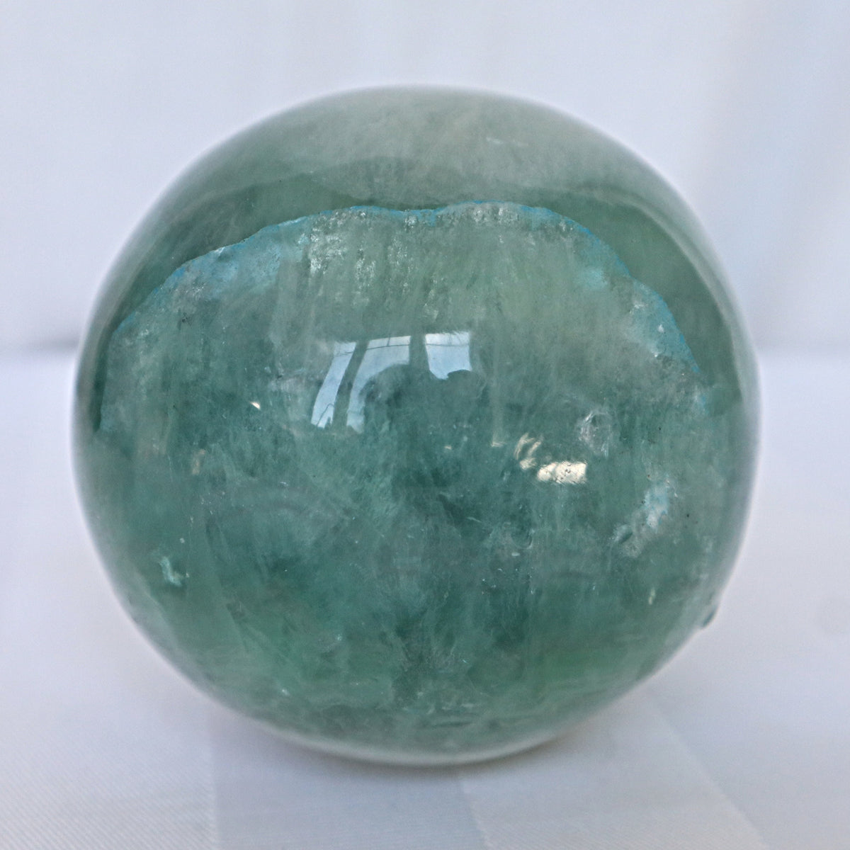 Fluorite Sphere 2.8 inch 73mm, Fluorite Sphere Natural Green Fluorite Sphere, Reiki Meditation Healing Crystal Gift