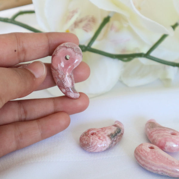 Rhodochrosite Magatama