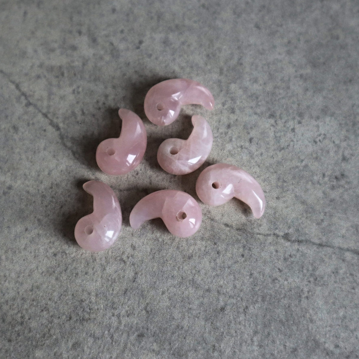 Rose Quartz Crystal for Reflexology Use on Pressure points