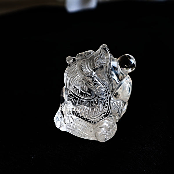 Hand Carved Dragon in Natural Quartz Rock Crystal 100 % flawless Top AAAA grade